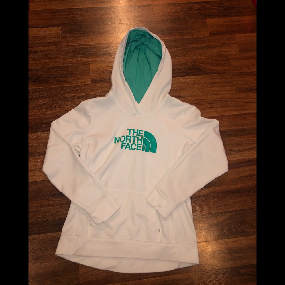 The North Face sweater women’s size L